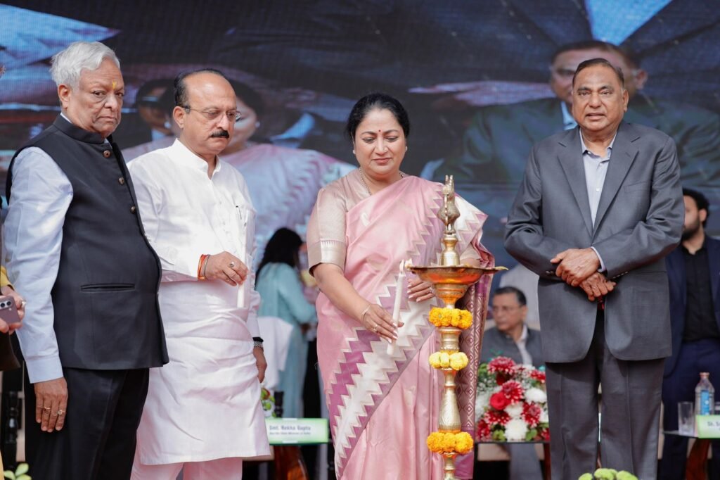 चांदनी चौक में ओवरहेड बिजली के तार अंडरग्राउंड करने की परियोजना शुरू, ऊर्जा अवसंरचना से जुड़े कई कार्यों का शिलान्यास