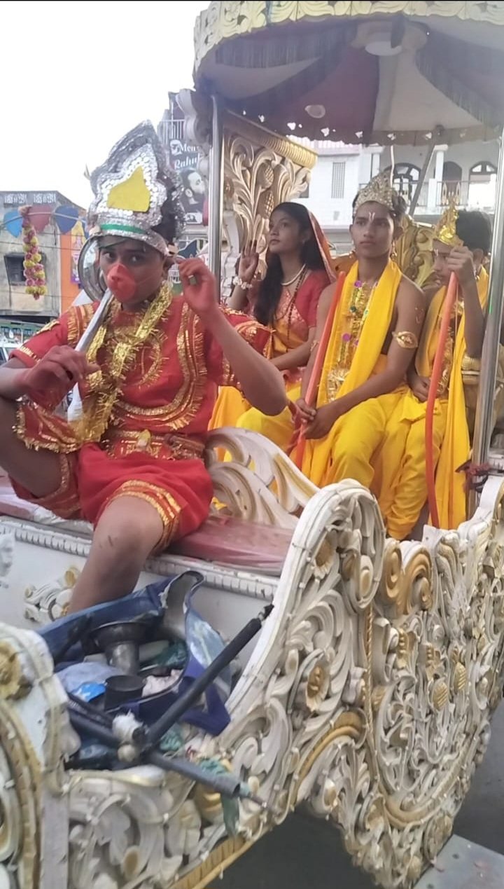 रामनवमी शोभा यात्रा बछरावां