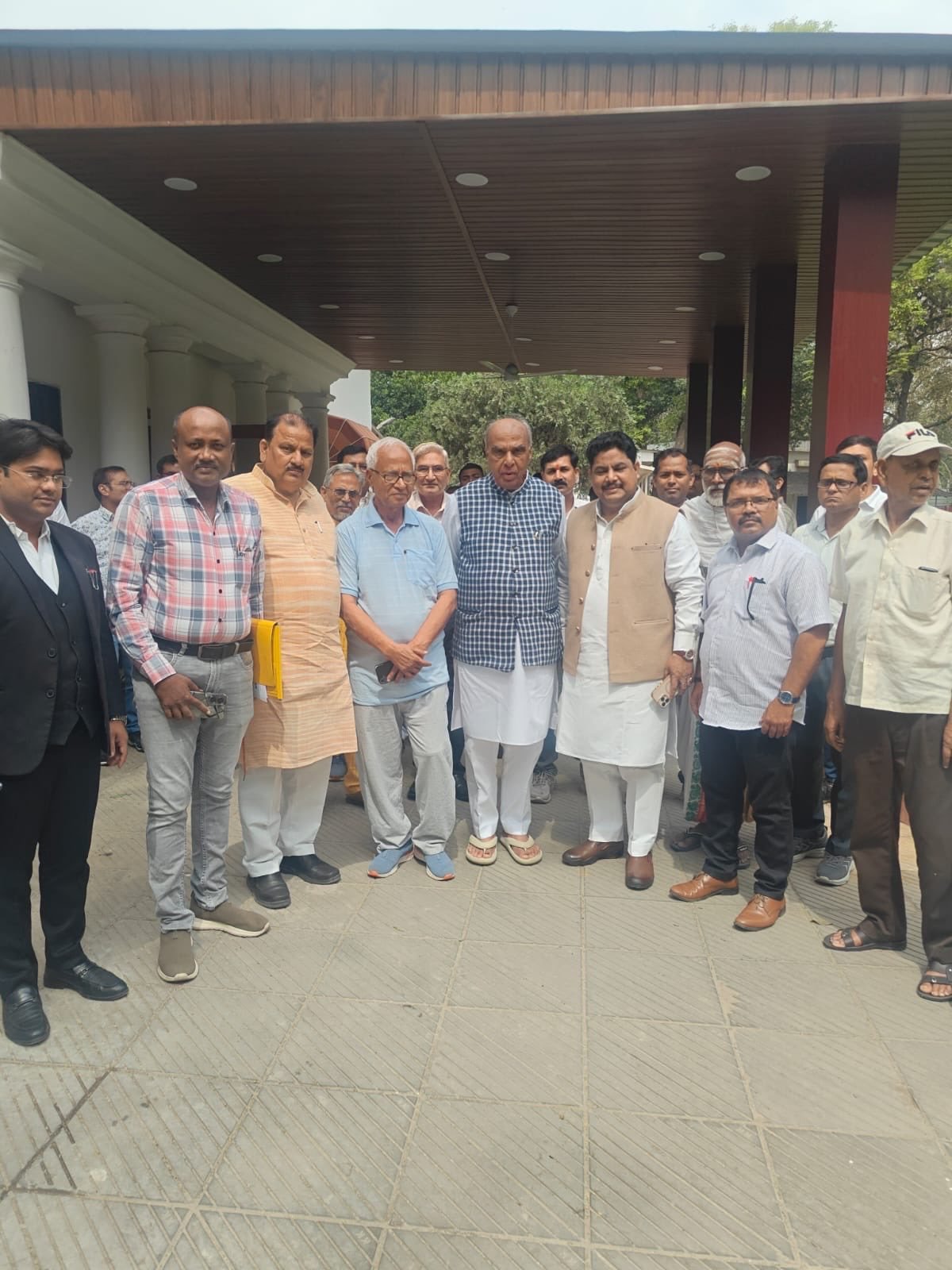 दिल्ली में शिक्षक नेताओं की बैठक