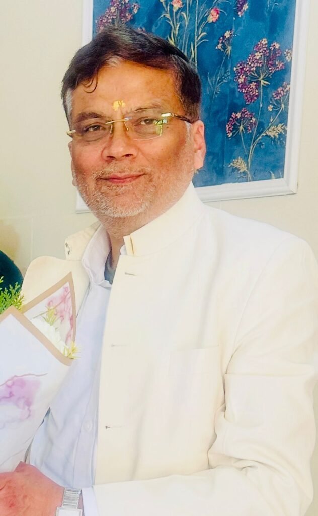 महाराजगंज तहसील के चंदापुर में शिक्षा क्रांति: हाईटेक लाइब्रेरी और निःशुल्क कोचिंग से बदलेगी तस्वीर