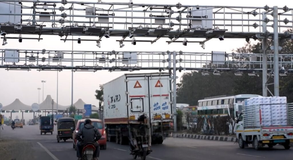 गुजरात में 1 मई से शुरू देश का पहला बैरियरलेस टोल सिस्टम कैसे करता है काम, जानें पूरी प्रक्रिया